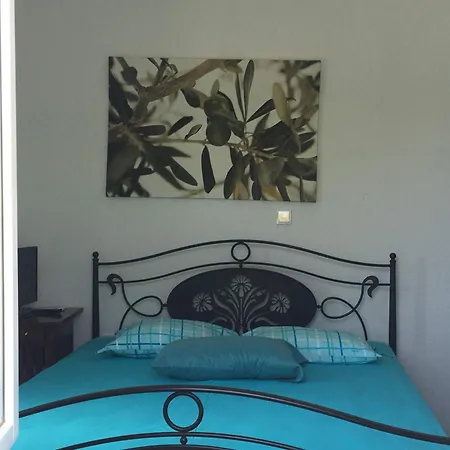 House Garden Casa de Férias Ioulis